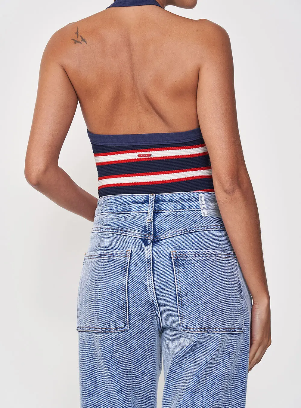 Blusa Feminina Slim Listrada Costas Abertas Estampados 2