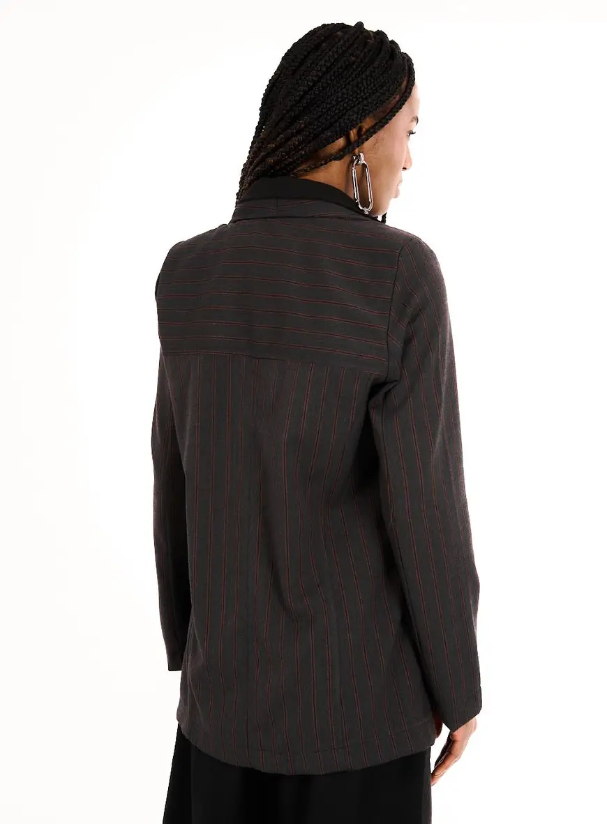 Blazer Feminino Alfaiataria Listrado Estampados 3
