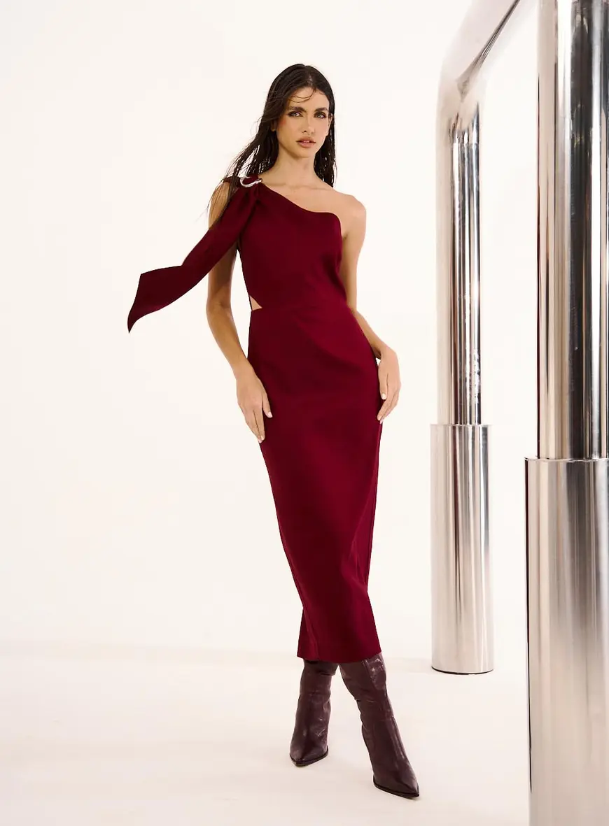 Vestido Midi Linho Um Ombro Só Bordo 1