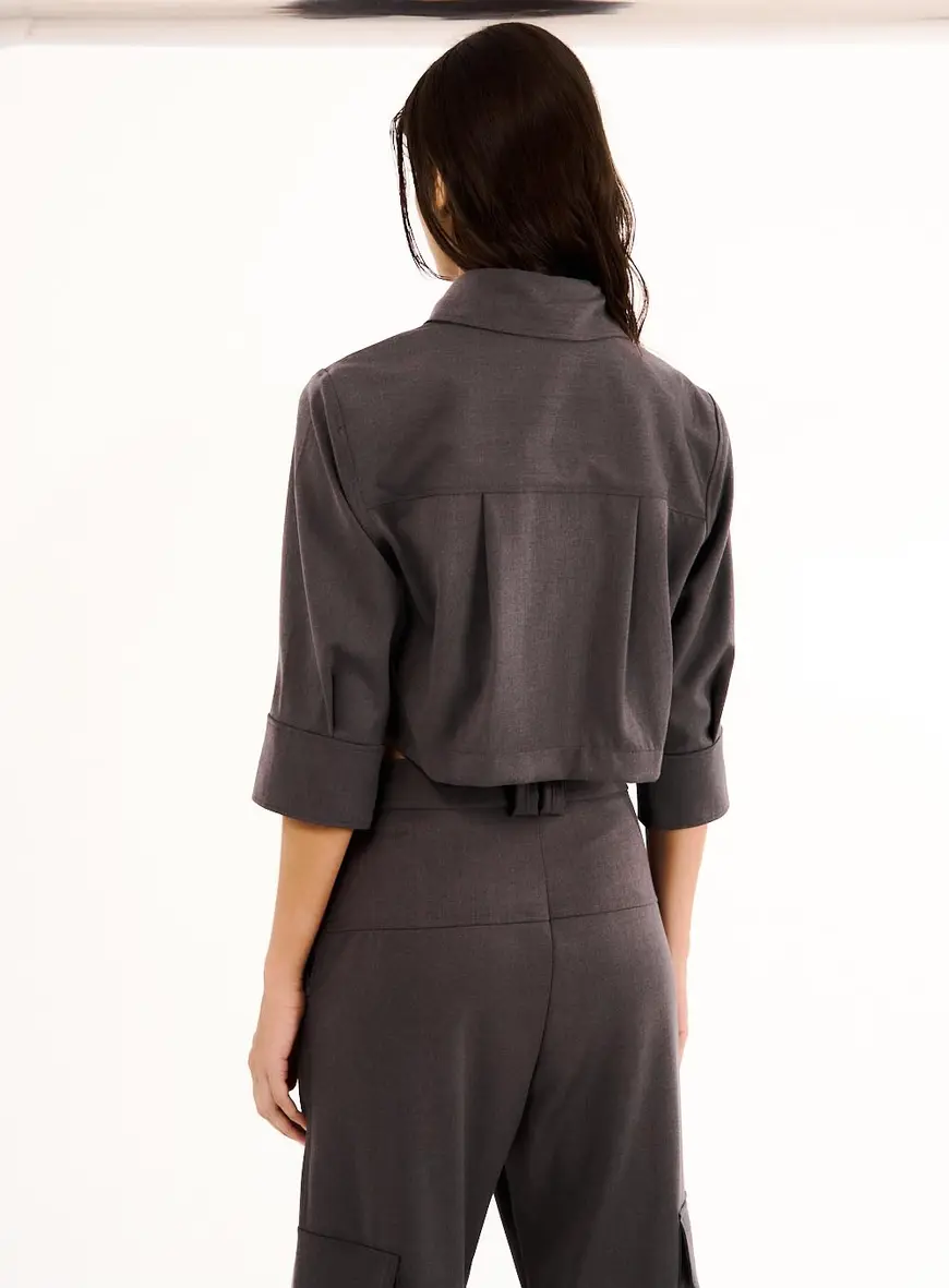 Camisa Feminina Loose Cinza 3