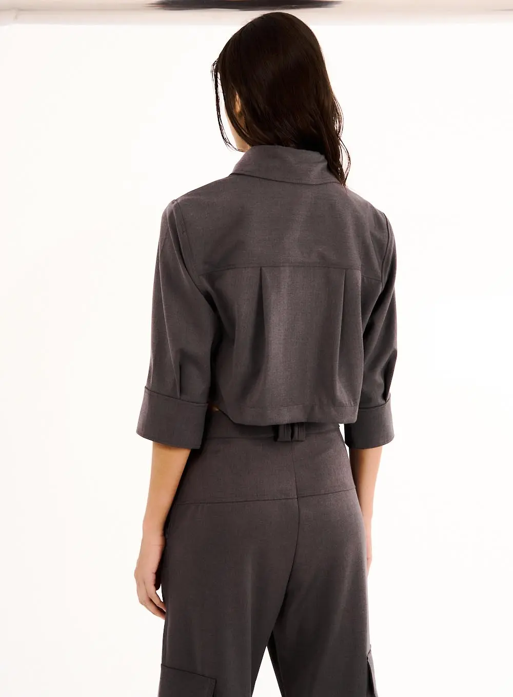 Camisa Feminina Loose Cinza 3
