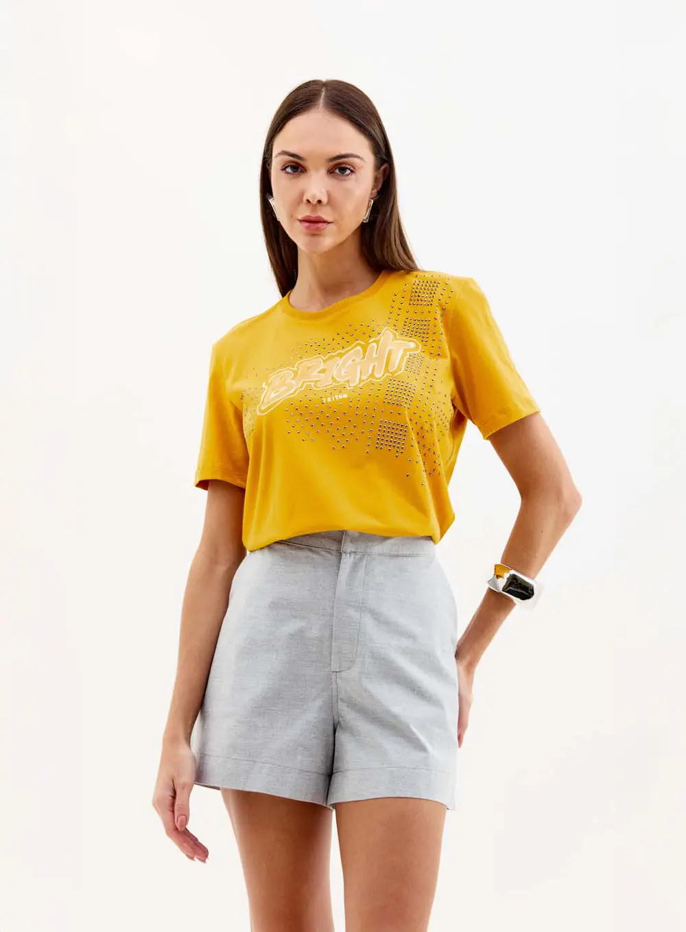 Camiseta Estampada Com Aplicação Amarelo 1