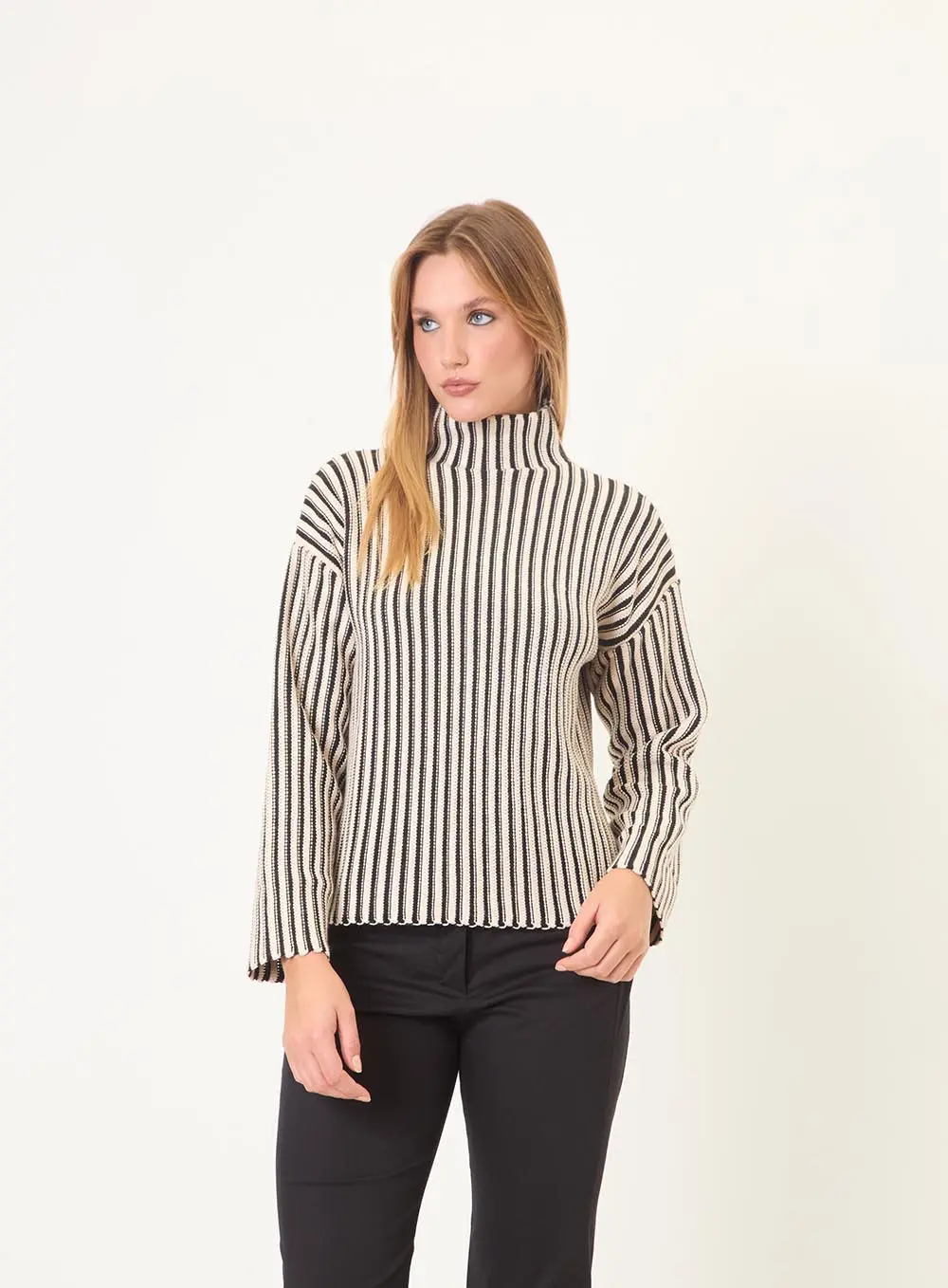 Casaco Feminino Listrado Tricô Estampados 2