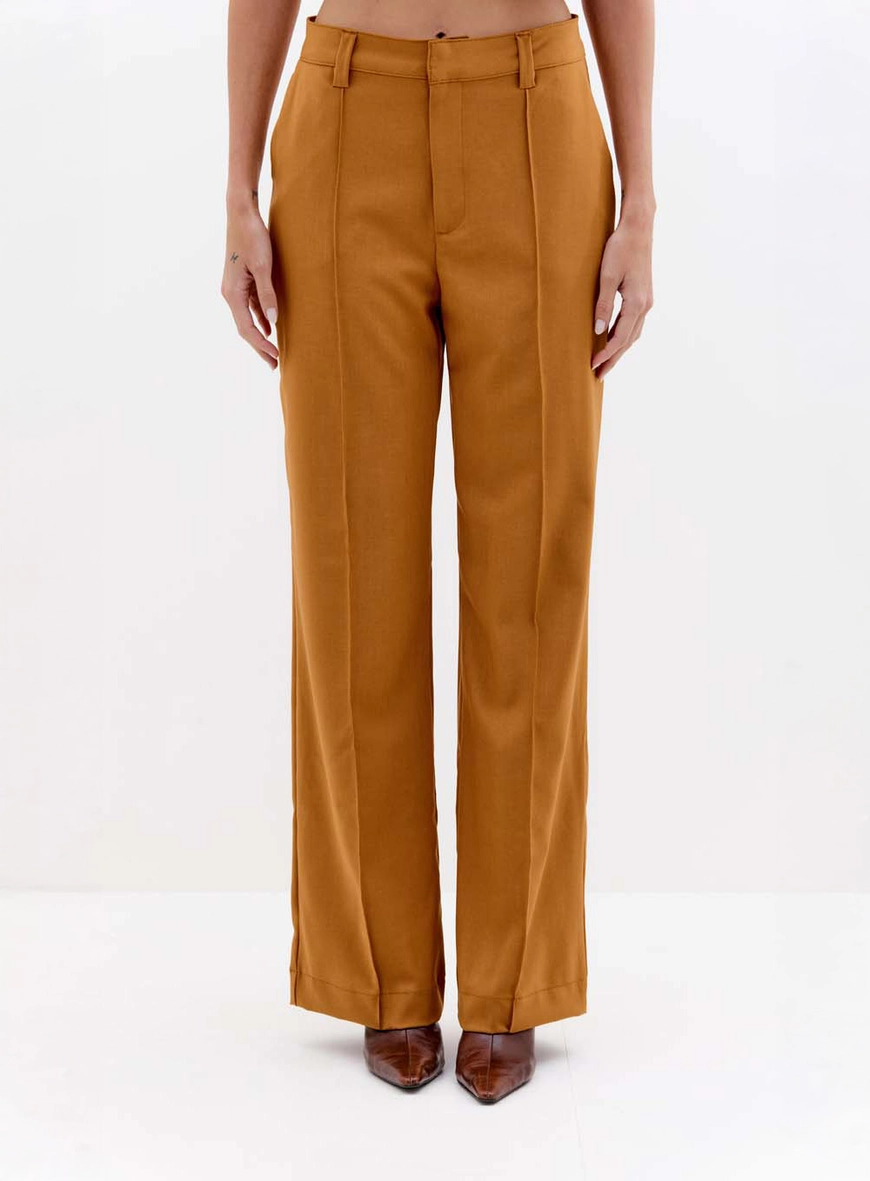 Calça Feminina Alfaiataria Reta Friso Frontal Marrom 2