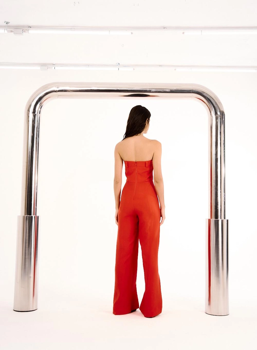 Macacão Alfaiataria Detalhe De Cinto No Decote Vermelho 3