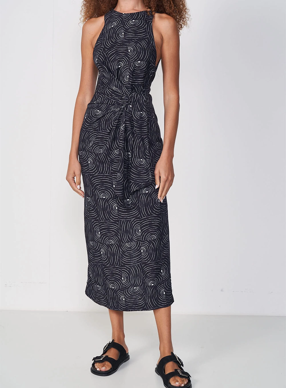 Vestido Estampado Midi Com Faixa Para Amarração Estampados