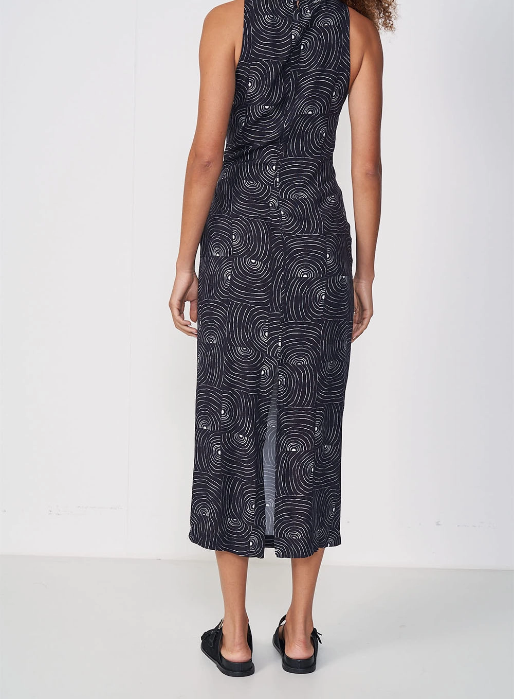 Vestido Estampado Midi Com Faixa Para Amarração Estampados