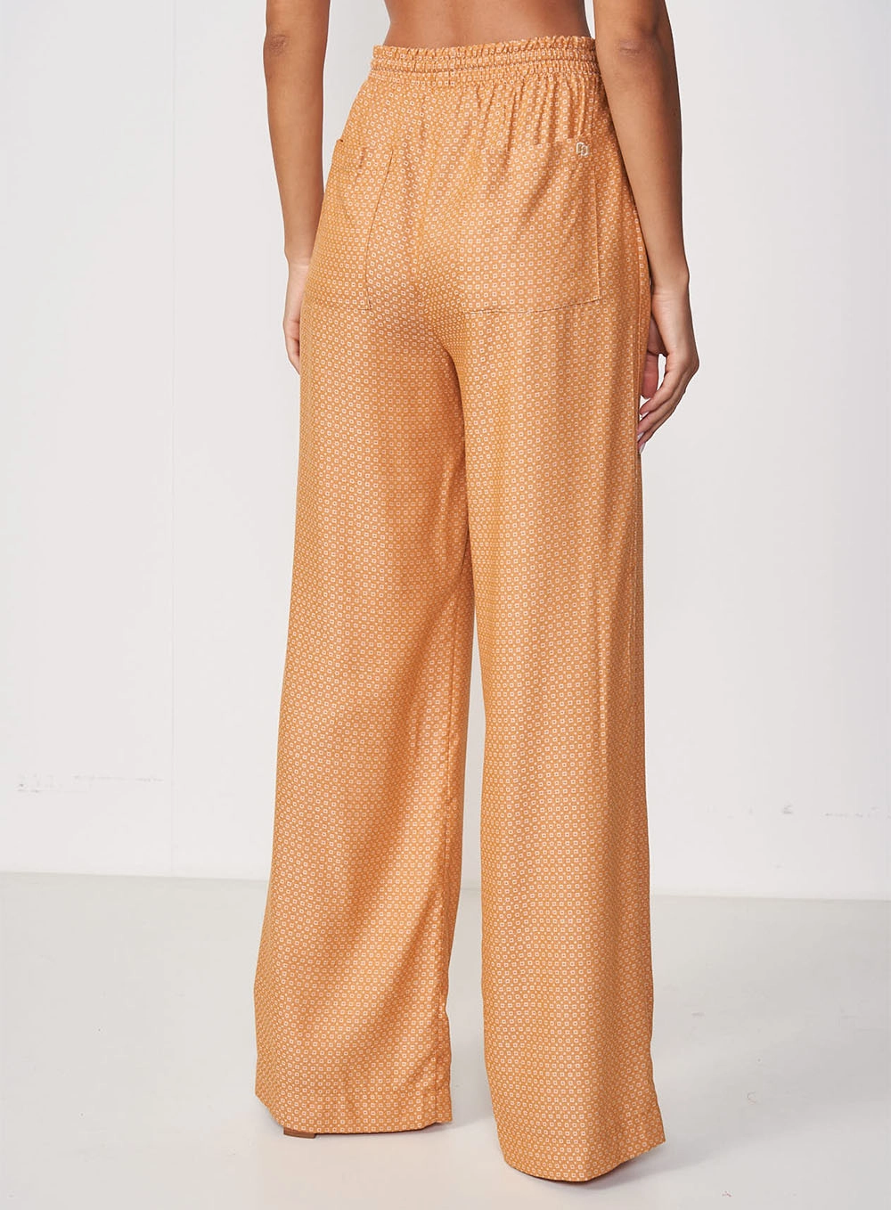 Calça Feminina Pantalona Com Estampa Estampados