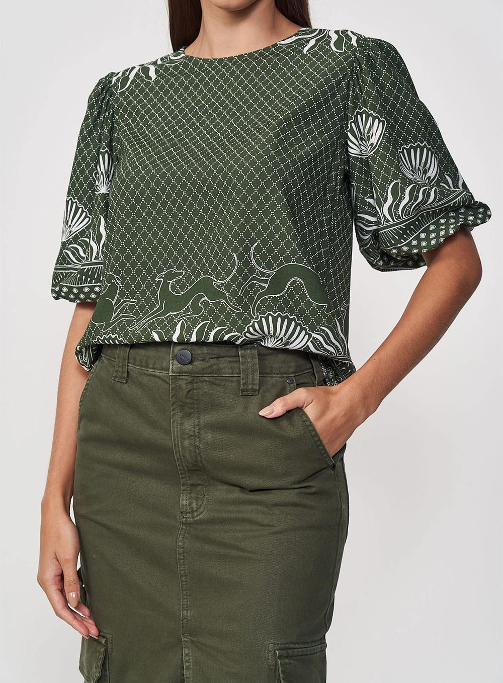 Blusa Estampada Com Mangas Bufantes Estampados