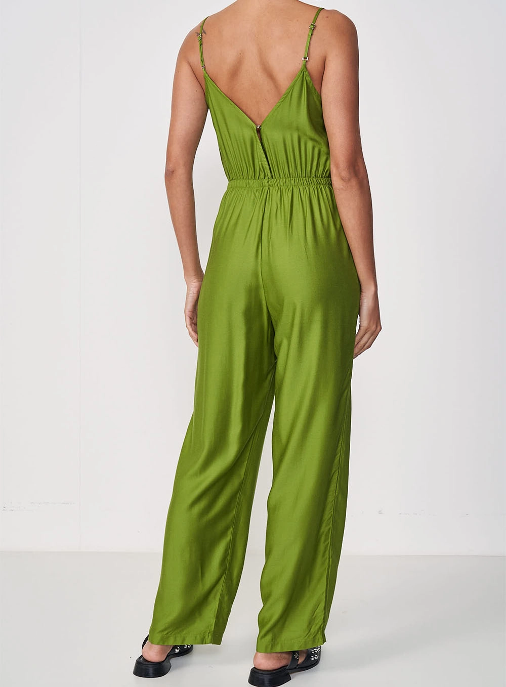 Macacão Wide Leg Cintura Franzida Verde