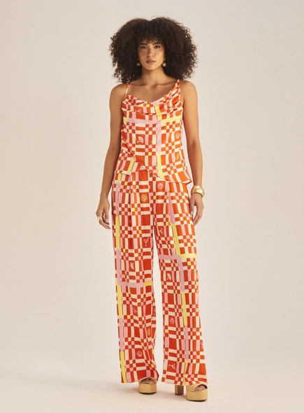 Calça Feminina Pantalona Com Pregas Frontais