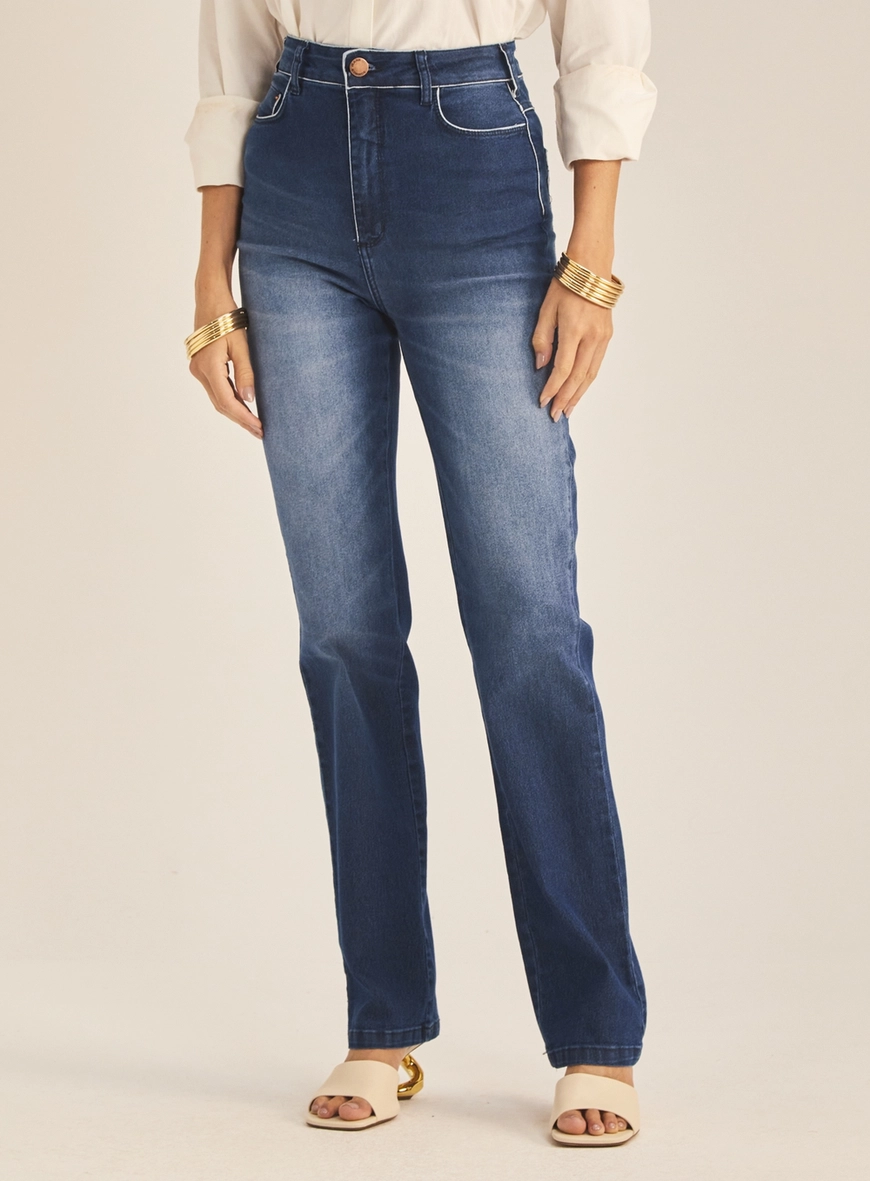 Calça Jeans Feminina Reta Pesponto Contrastante Índigo 2