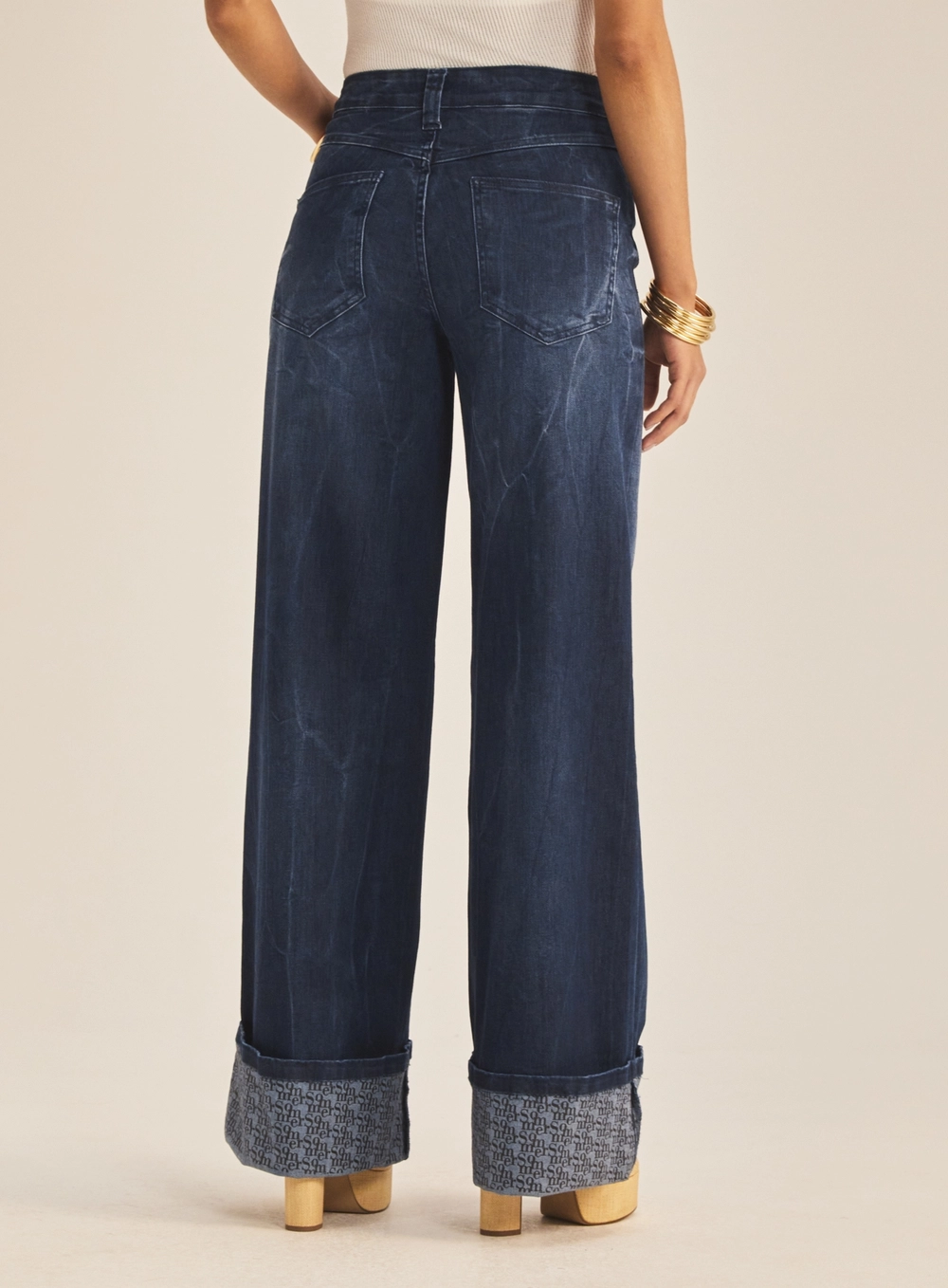 Calça Jeans Feminina Wide Leg Com Barra Italiana Índigo 4