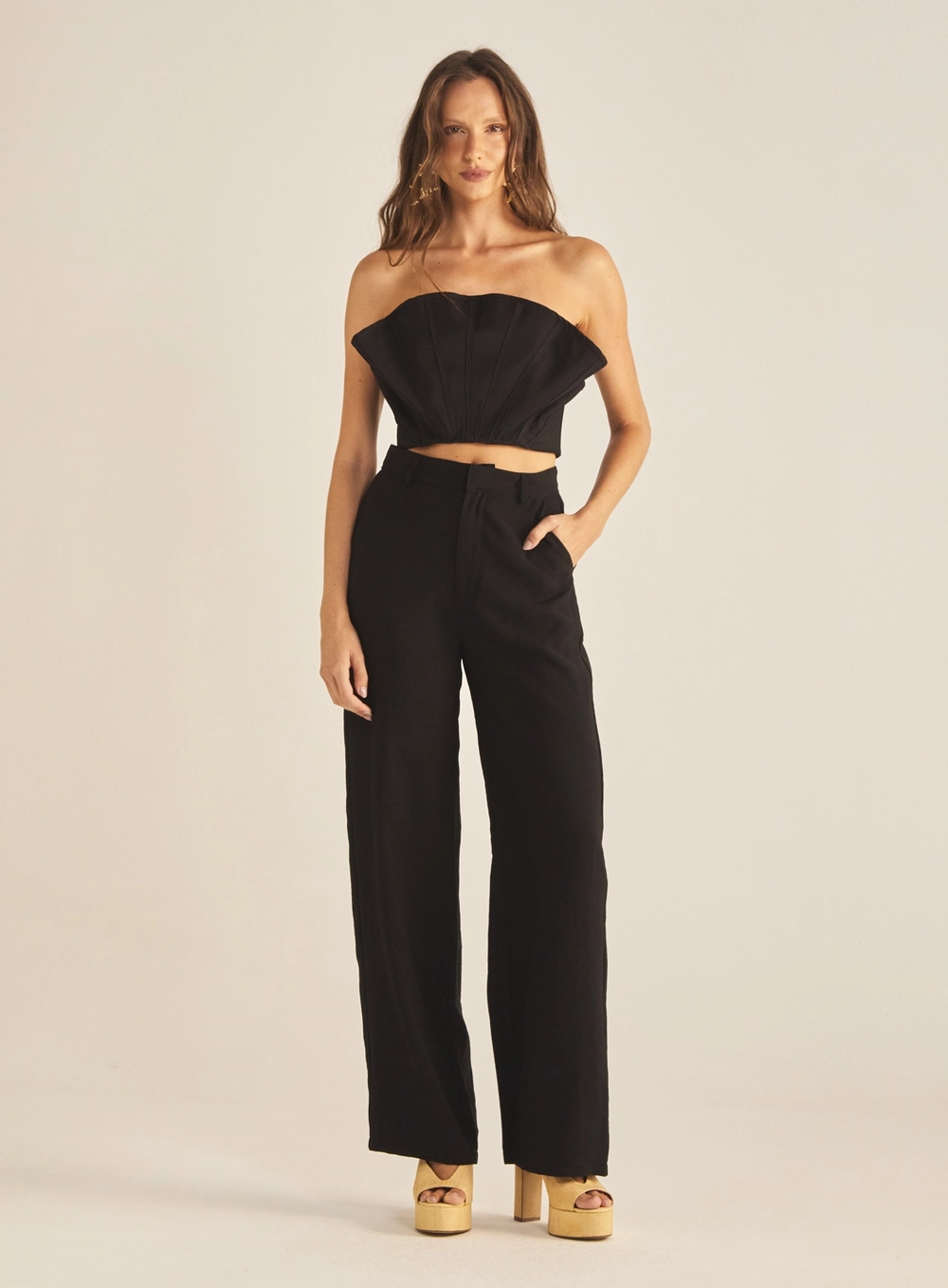 Calça Feminina Pantalona Alfaiataria Preto 1