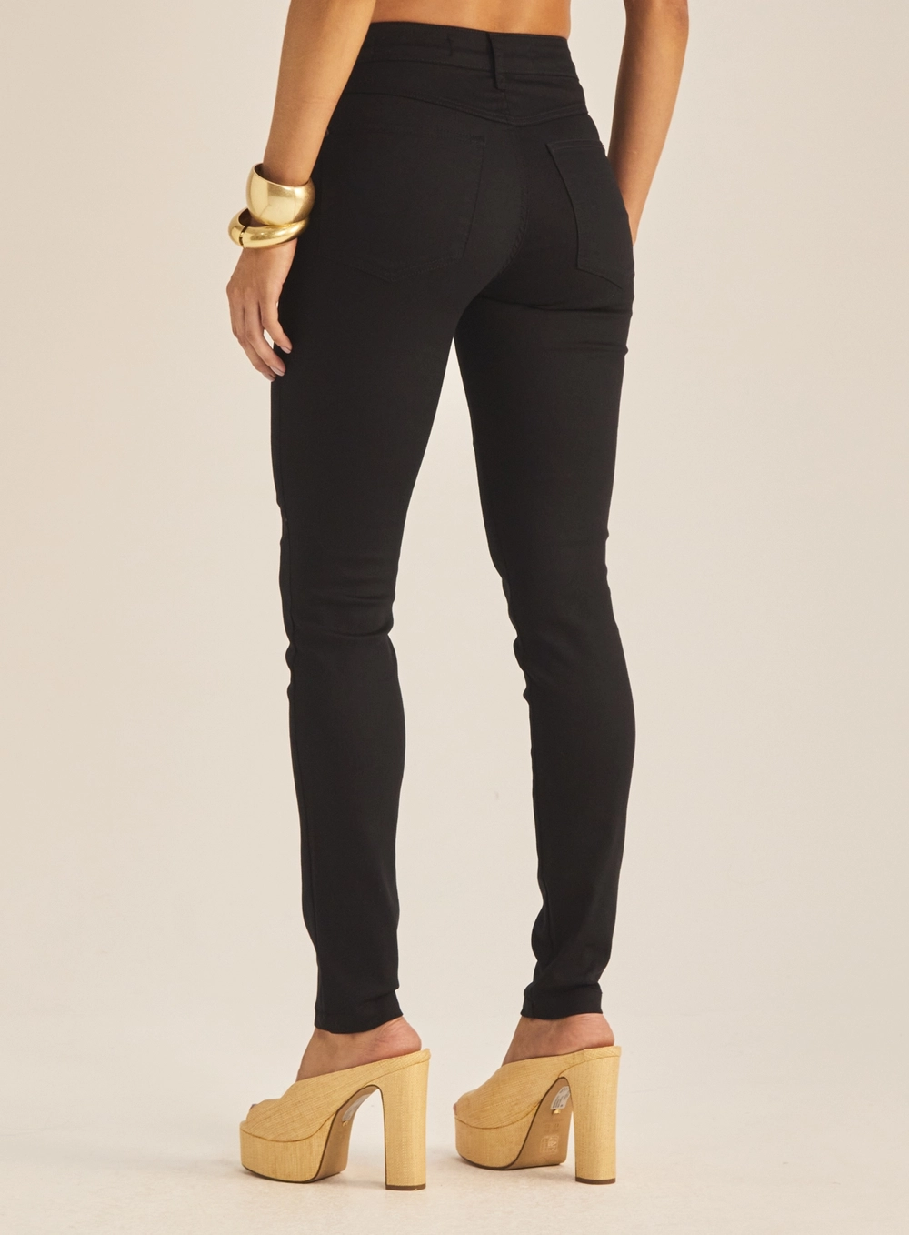 Calça Feminina Sarja Skinny Preto 4