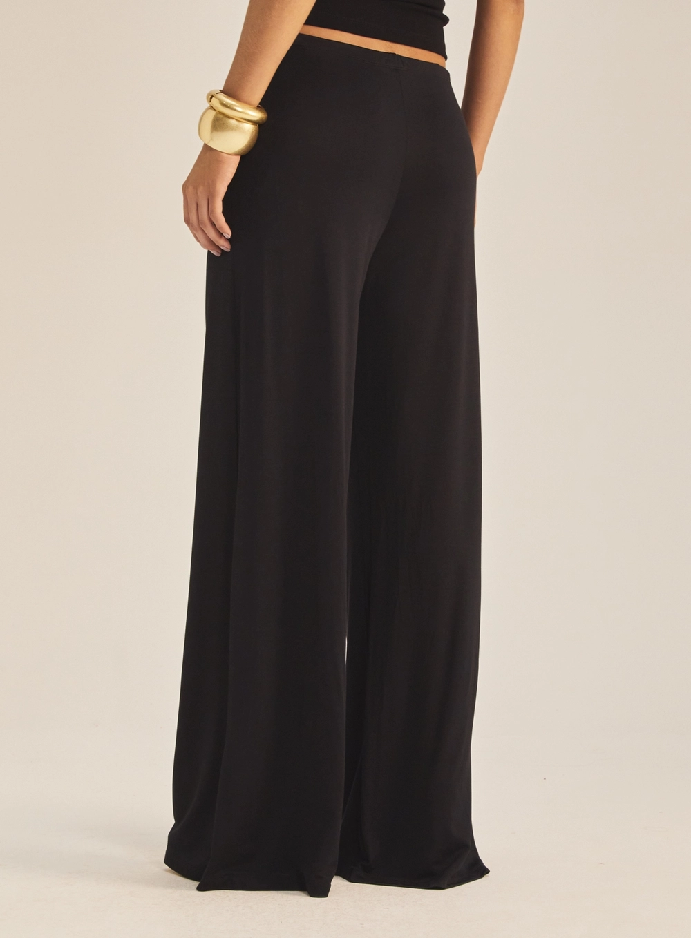 Calça Feminina Pantalona Com Cintura Ajustável Preto 4