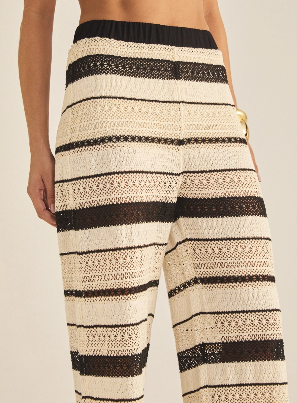 Calça Feminina Reta Listrada Estampados 3