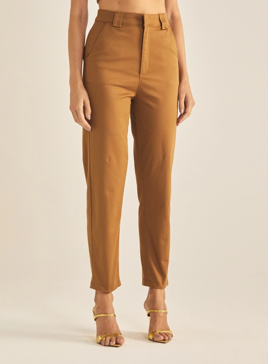 Calça Feminina New Flare Marrom Evermore 2