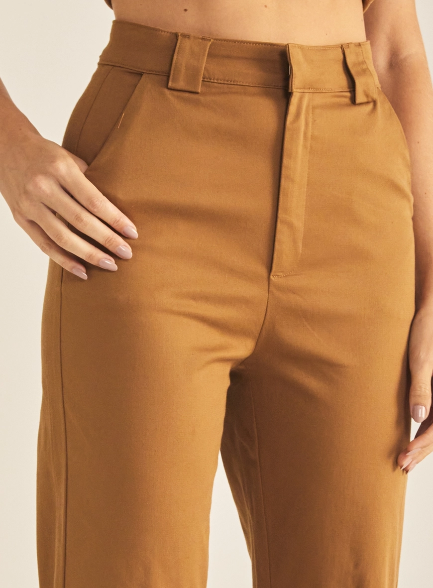 Calça Feminina New Flare Marrom Evermore 3