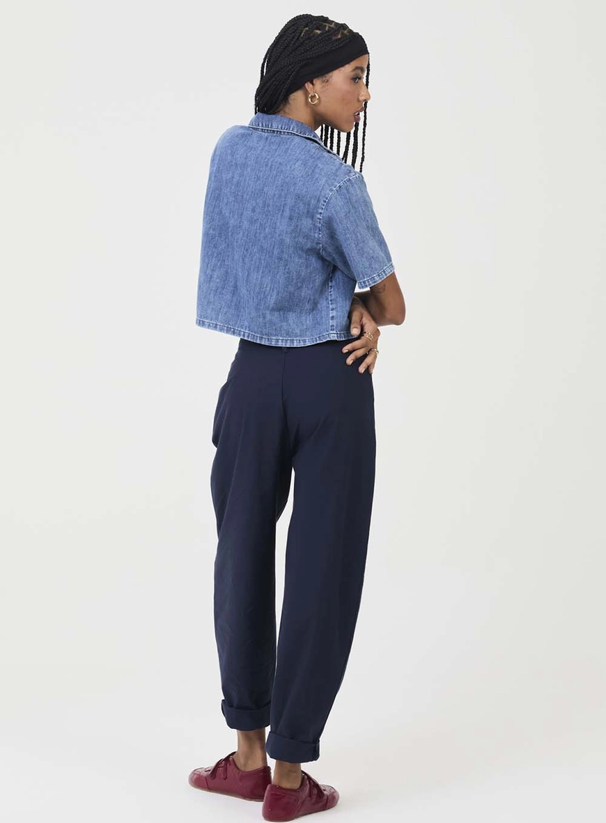 Calça Feminina Alfaiataria Ballon Com Bolsos Faca Azul 4
