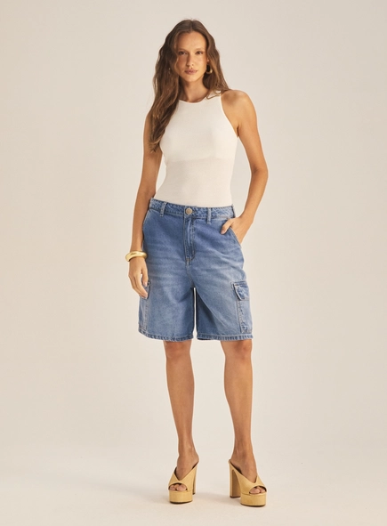 Bermuda Jeans Feminina Boyfriend Com Bolsos Cargo