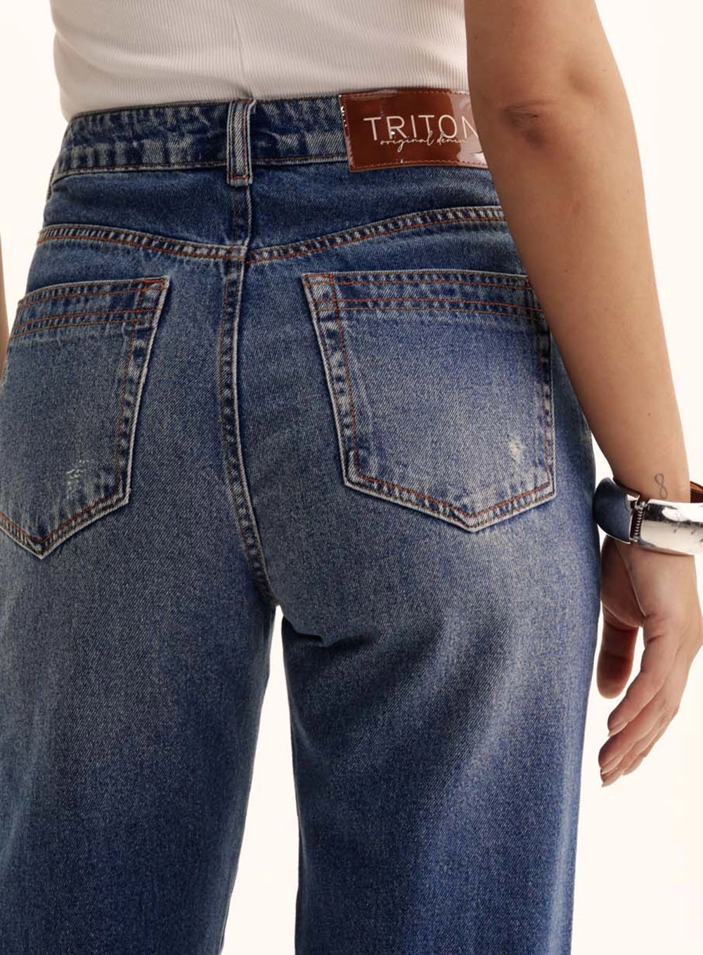 Calça Jeans Feminina Com Rasgo - Laura Índigo 5