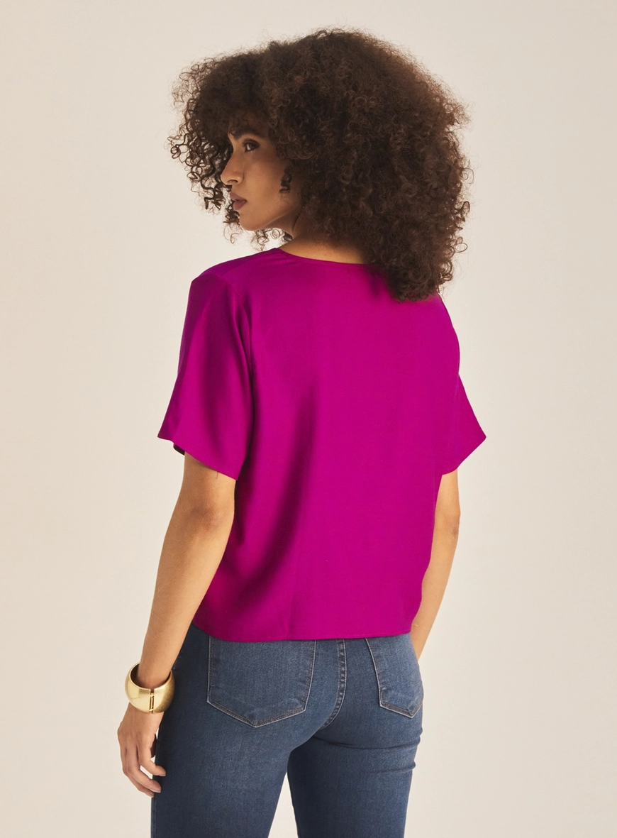 Camiseta Feminina Comfort Linho Decote V Roxo 4