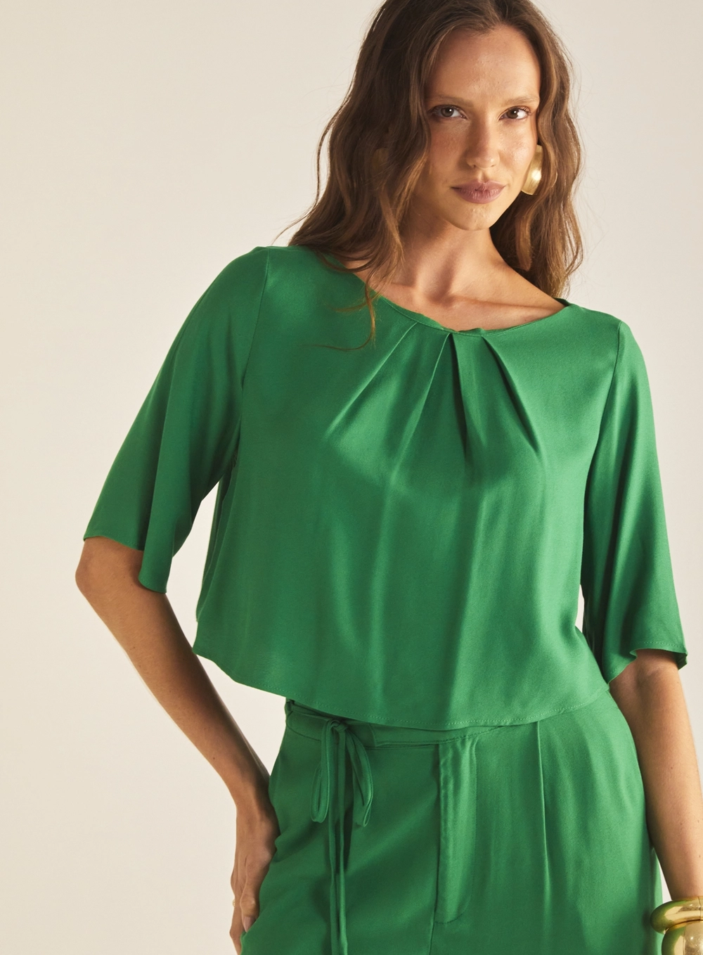 Camiseta Feminina Com Pregas Verde 3