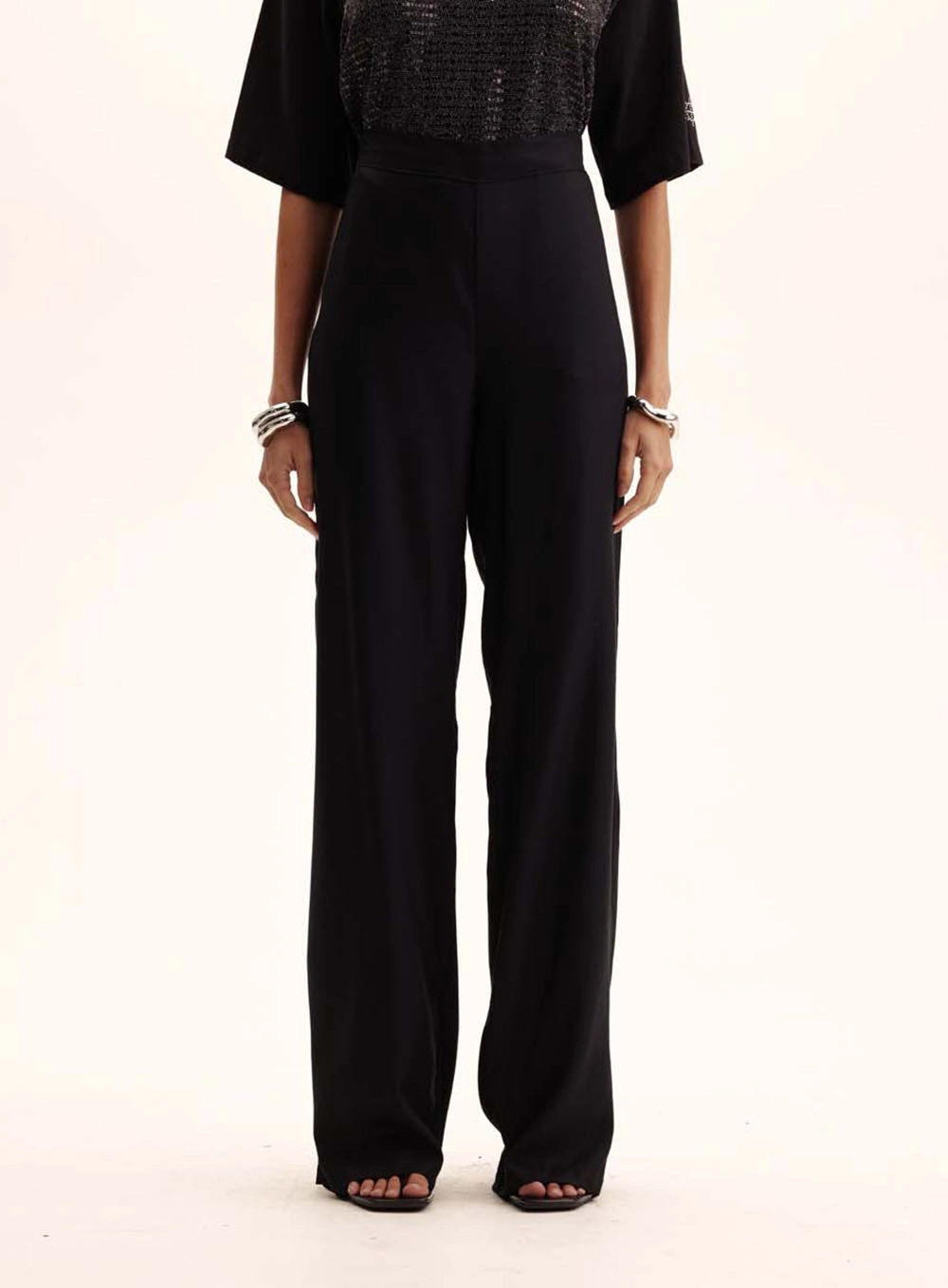 Calça Feminina Alfaiataria Reta Preto 2