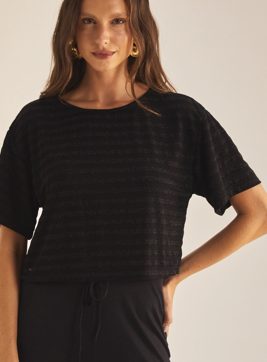 Camiseta Feminina Over Listrada Preto 3