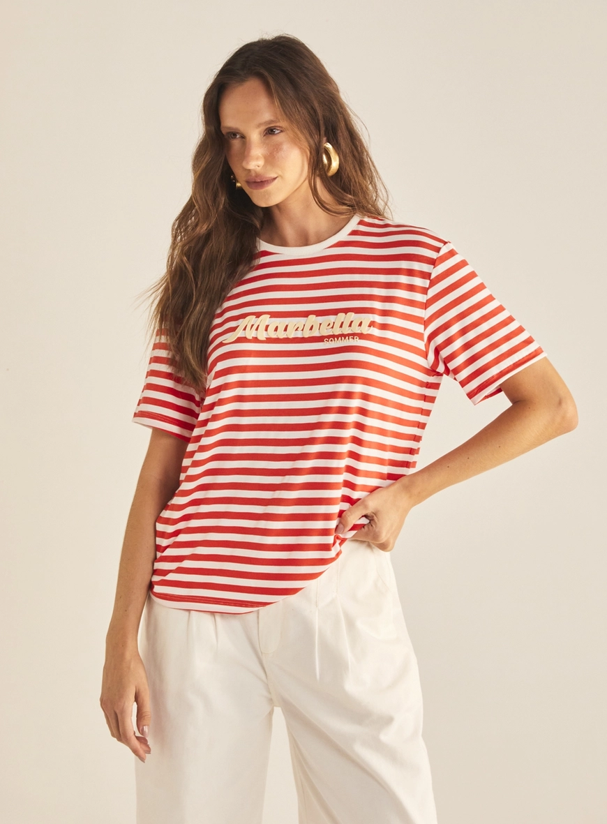 Camiseta Feminina Boyfriendy Listrada Estampados 2