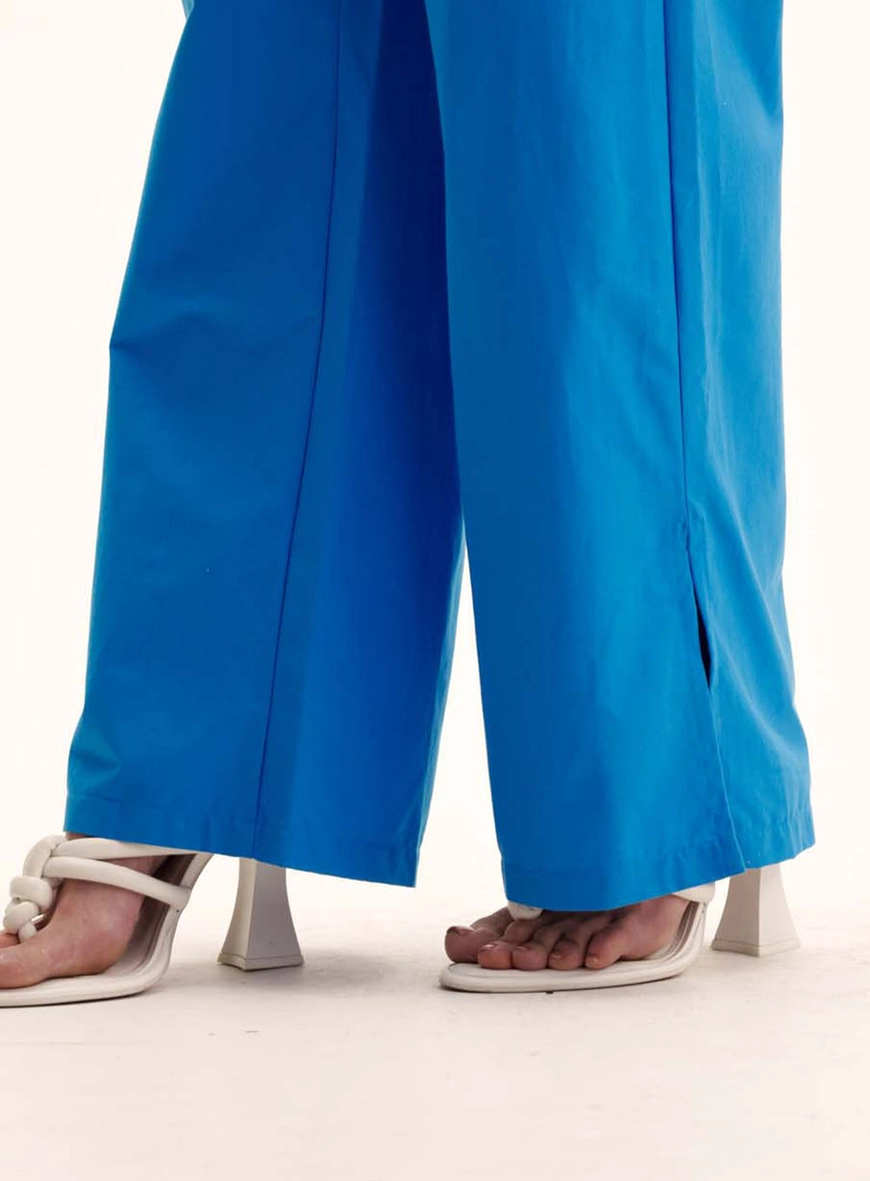 Calça Feminina Reta Wide Leg Com Fenda Azul 4