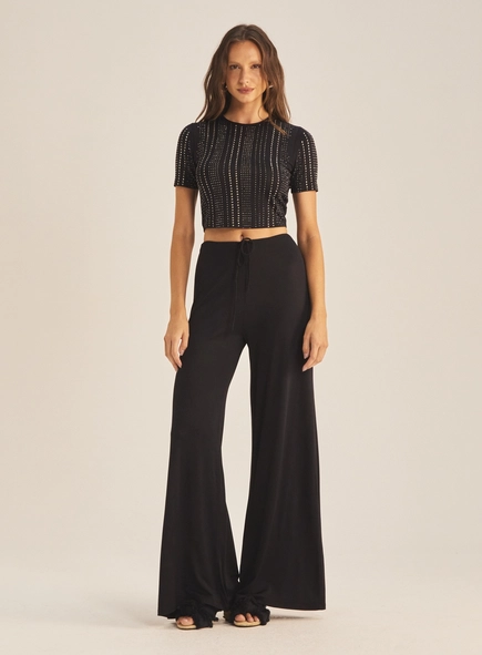 Camiseta Feminina Slim Com Aplicação