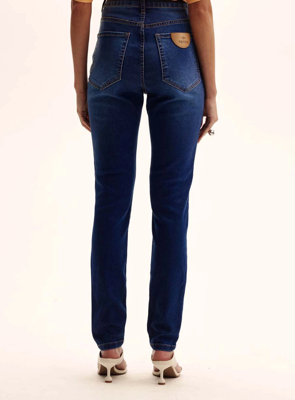 Calça Jeans Feminina Reta - Gisele Índigo 4