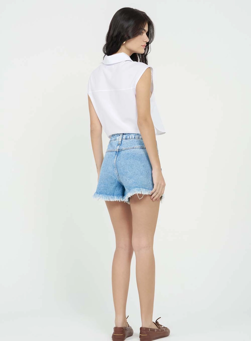 Short Jeans Boyfriend Com Aplicação Tachas Bolsos Índigo 4