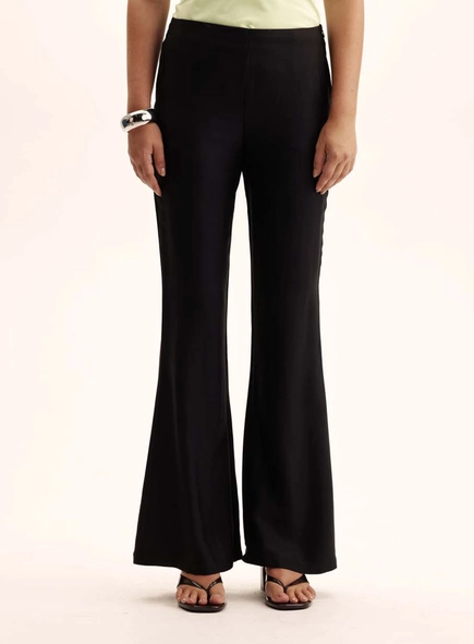 Calça Feminina Boot Cut Flare