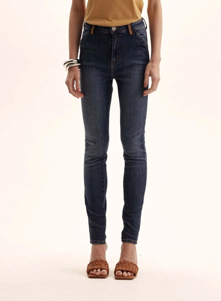Calça Jeans Feminina Bolso Faca - Gisele