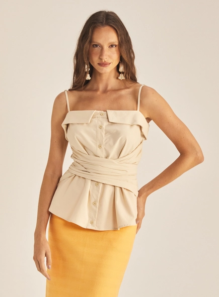 Blusa Feminina Com Sobreposição E Amarração