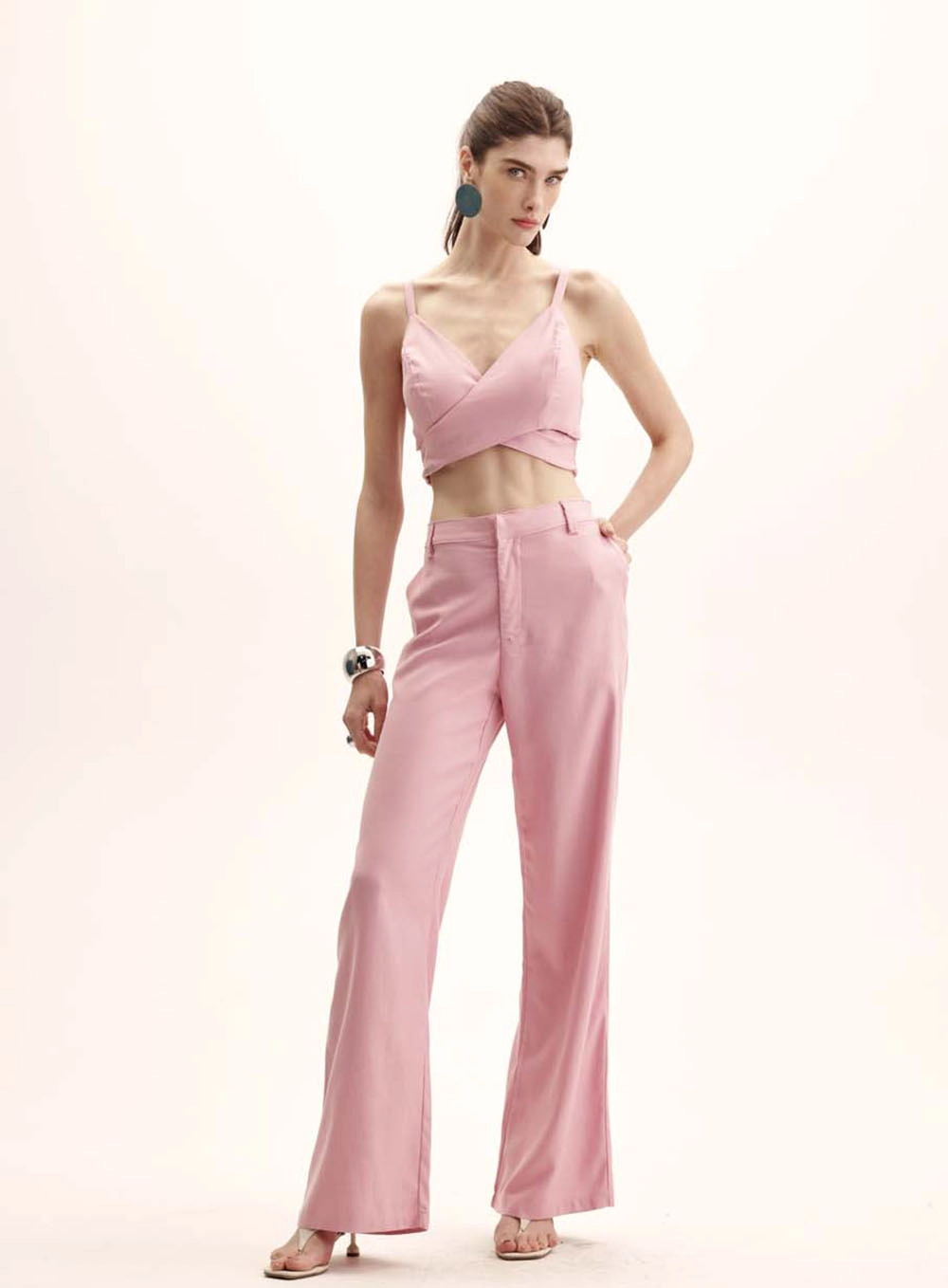 Calça Feminina Alfaiataria Reta Flare Rosa 1