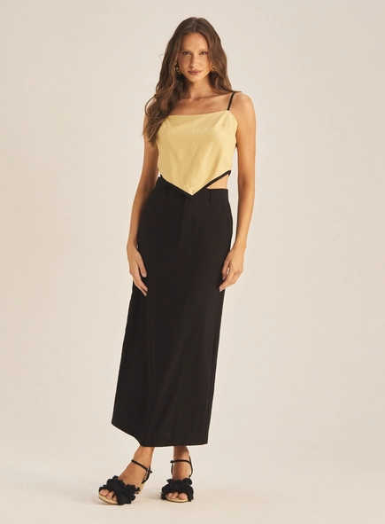 Blusa Feminina Alfaiataria Linho Alça Com Laço