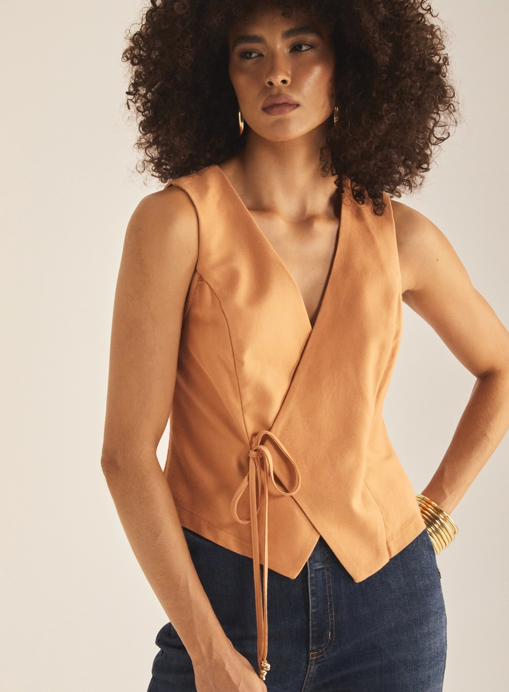 Blusa Feminina Comfort Sarja Com Amarração Bege 3