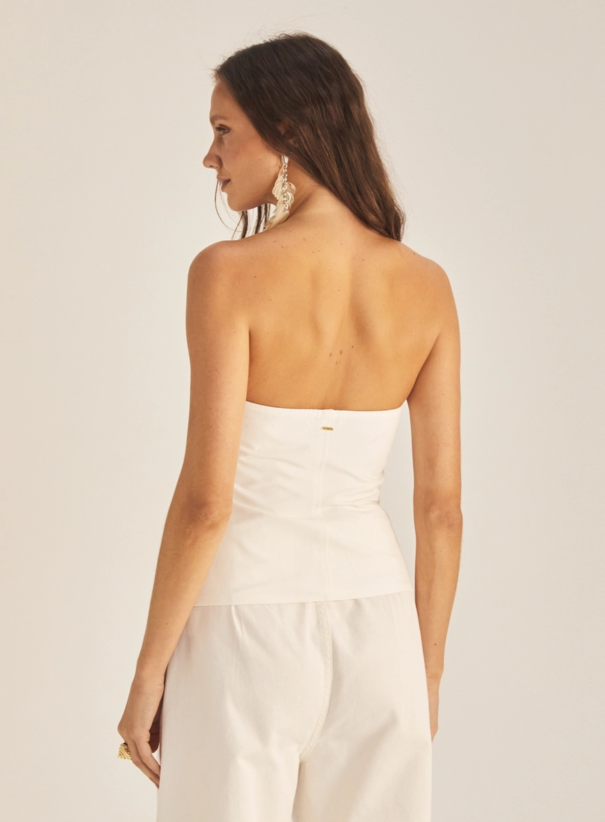 Blusa Feminina Sem Alça Com Detalhe Off Shell 4
