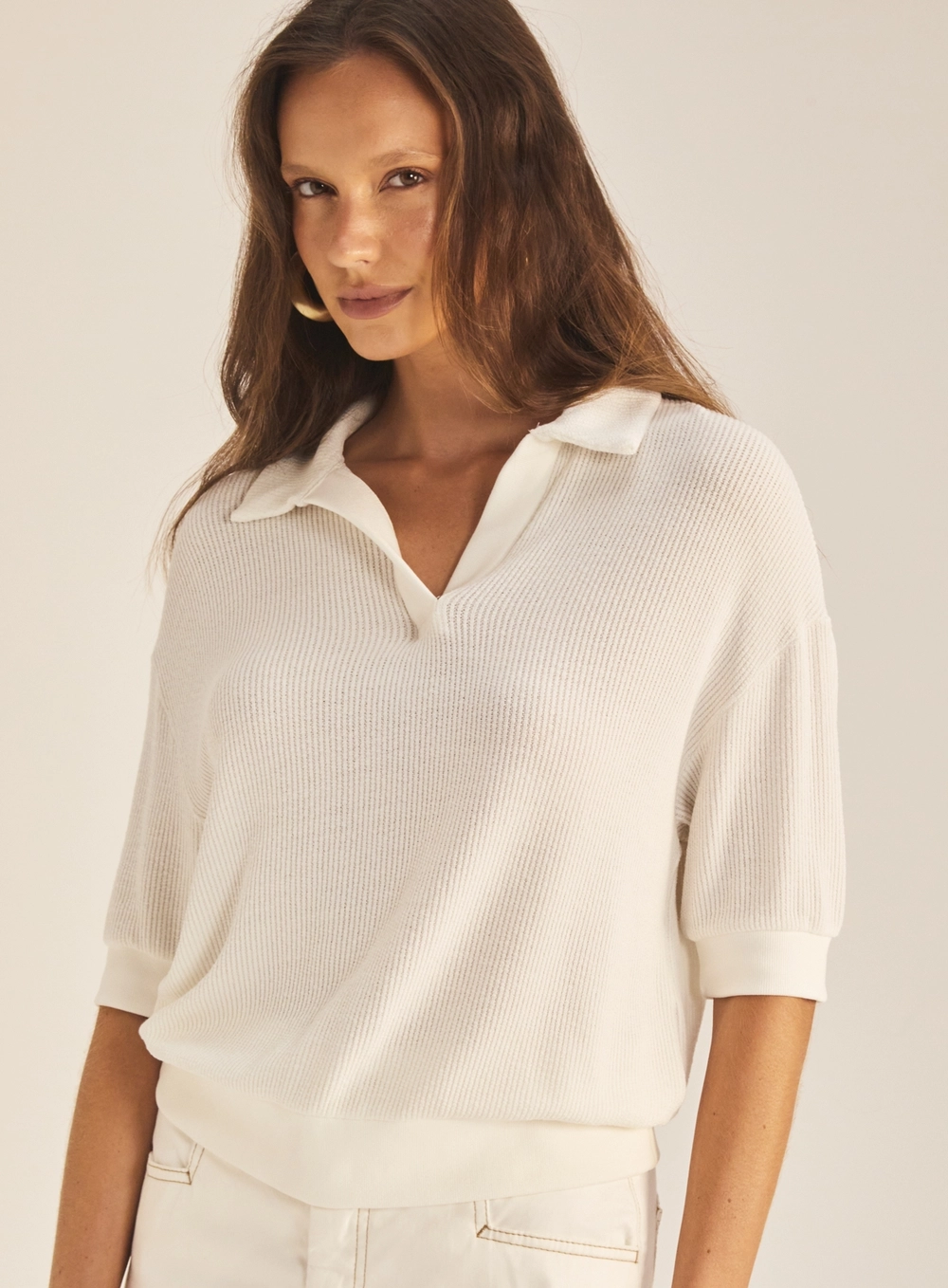 Blusa Feminina Oversized Gola Polo Off Shell 3