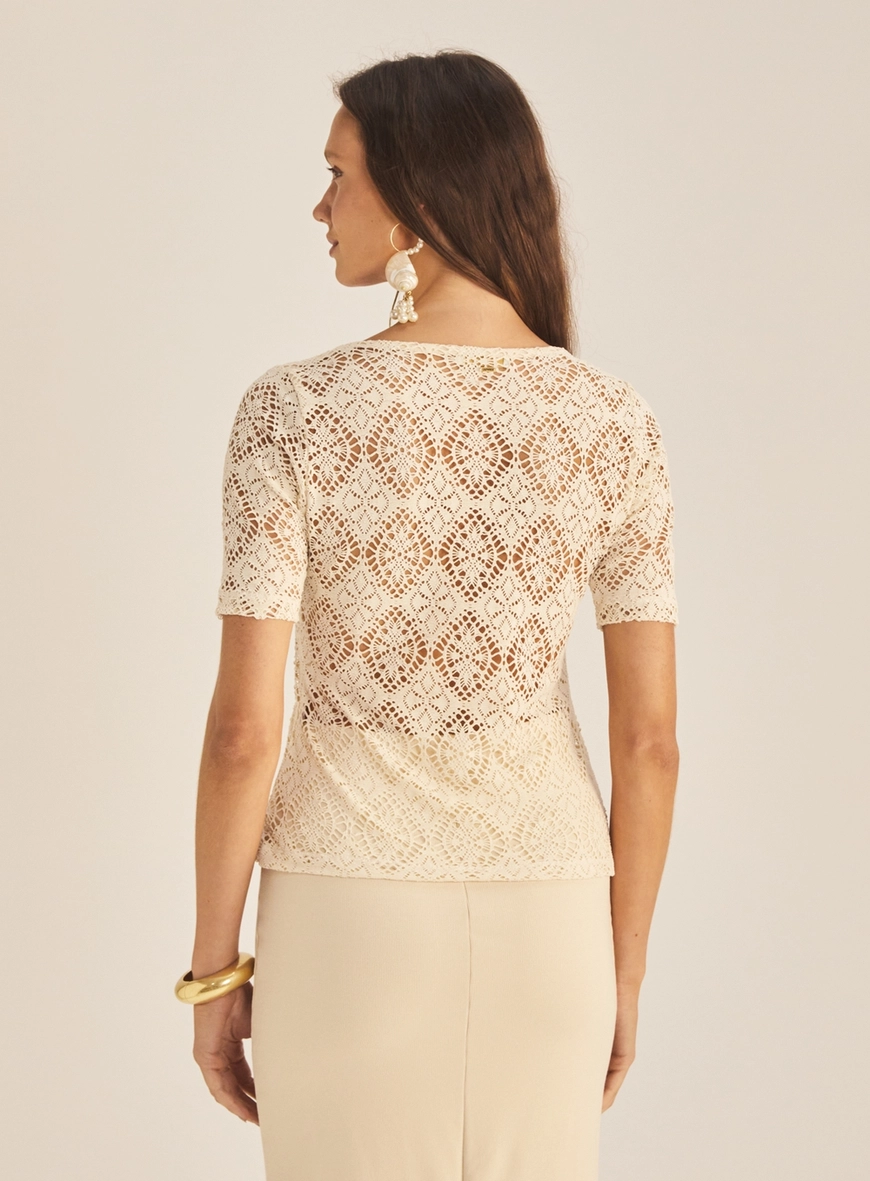 Blusa Feminina Slim Croché Bege 4