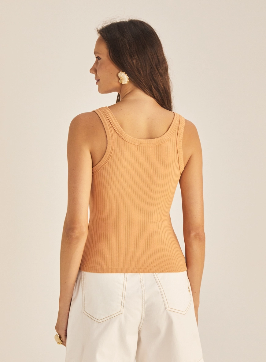 Regata Feminina Slim Com Logo Bege 4