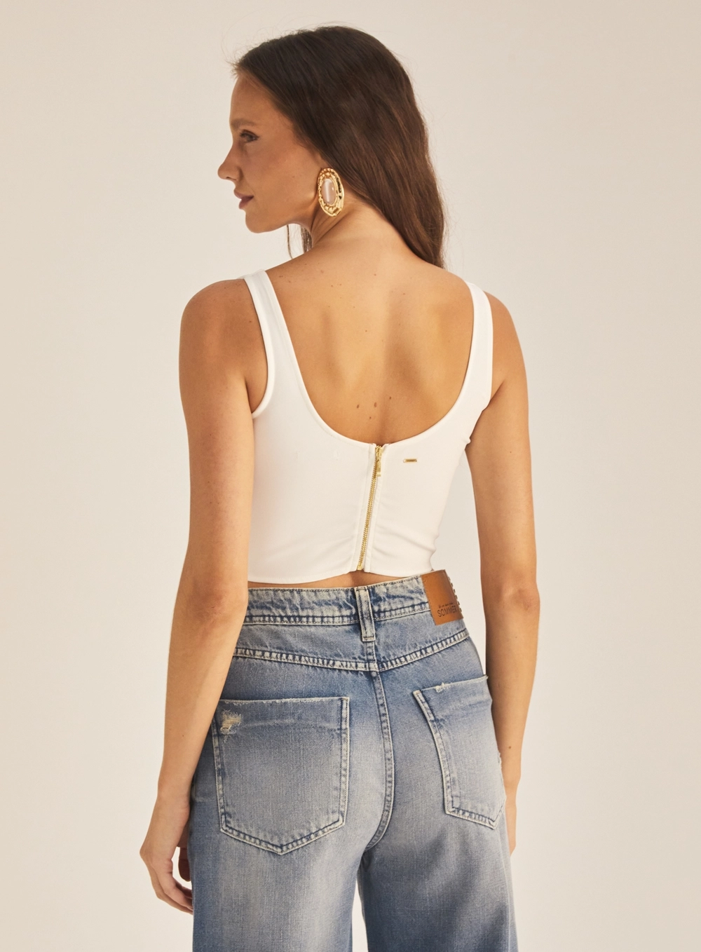 Regata Feminina Slim Com Busto Marcado Off Shell 4