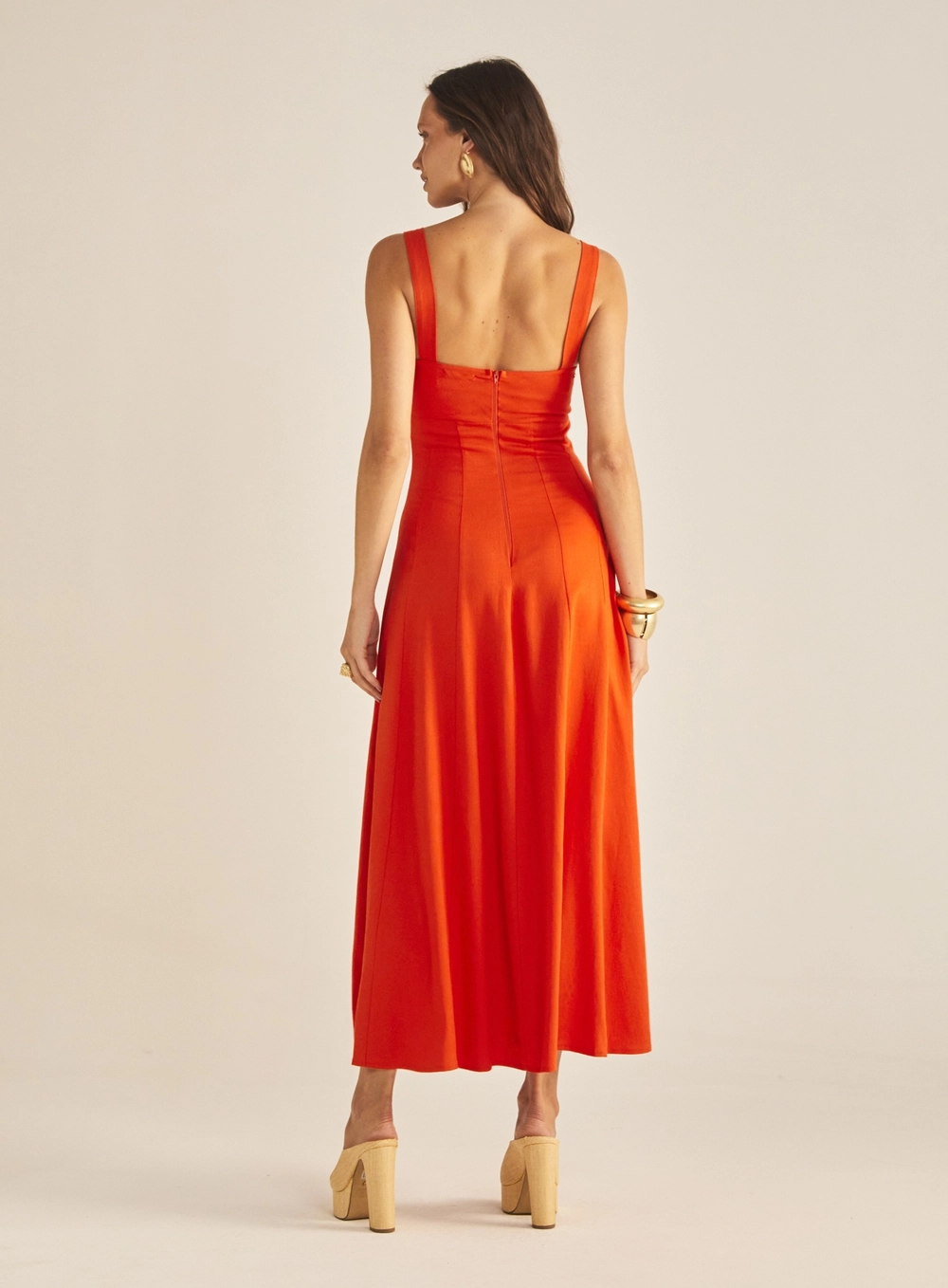 Vestido Slim Linho Fechamento Em Ziper Vermelho 4