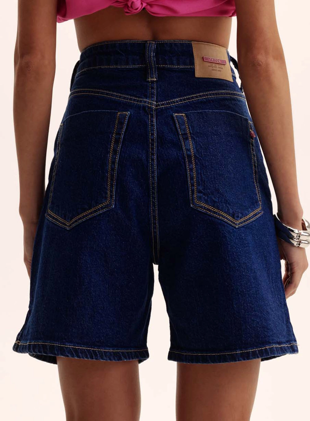 Bermuda Jeans Feminina Recortes Laterais - Anne Índigo 3