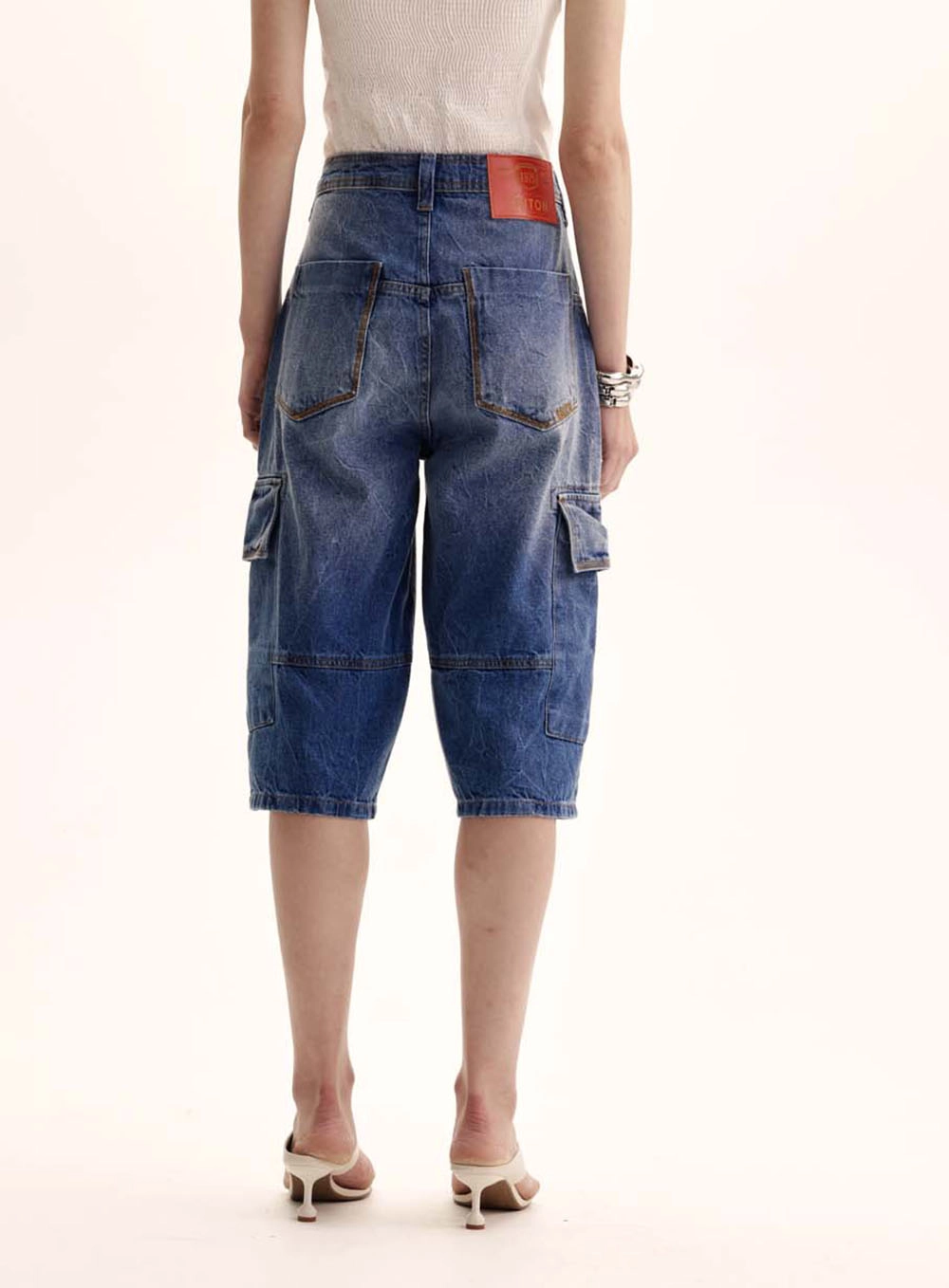 Bermuda Jeans Feminina Bolso Cargo Índigo 4
