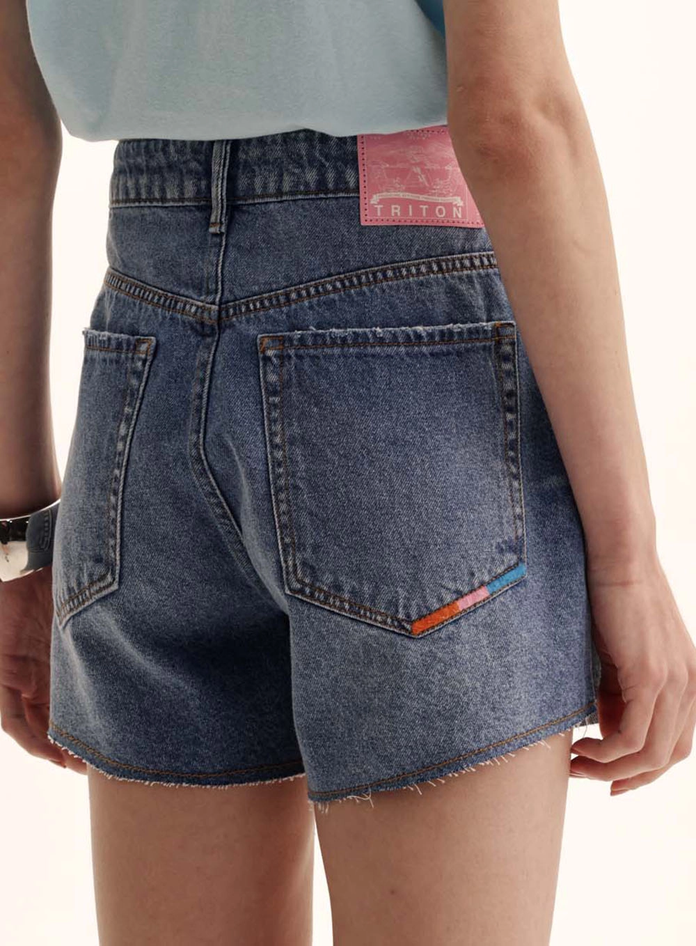 Short Jeans Feminino - Maite Índigo 4